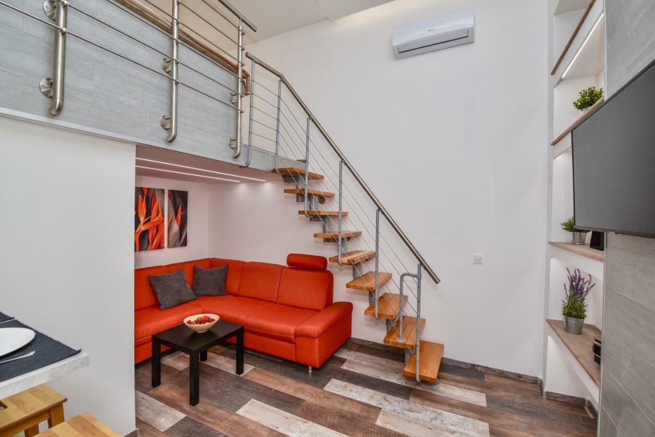 Heart Apartment With Free Private Parking Budapest Exterior photo